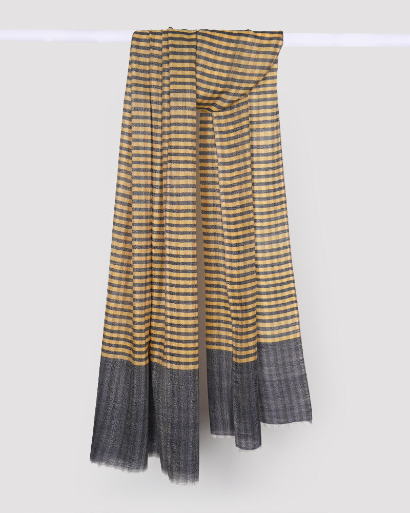 Grey Pashmina Wool Natural Check Stole – Lightweight Luxury Winter Wrap